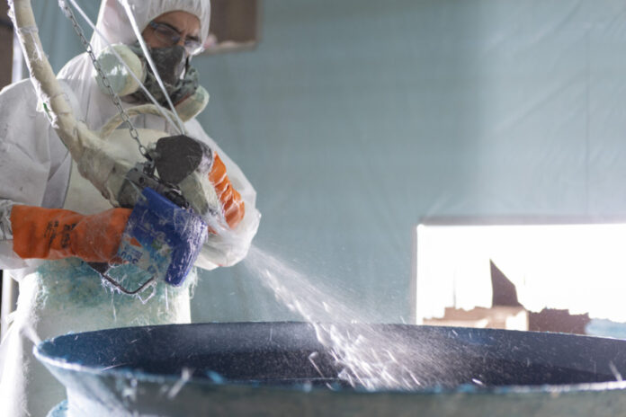 Ariona  Pools,  desagertzetik  igerilekuetarako  iragazkien  merkatuan  lider  izatera