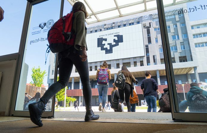 UPV/EHUk aurkeztu du bere tomografo konputarizatua, bakarra Estatuan bere bereizmen handiagatik