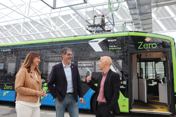 Donostiak Bideberdea aurkeztu du, etorkizun %100 elektriko eta jasangarri baterako bidea