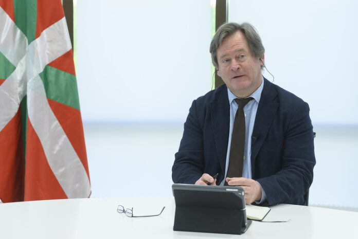 Bingen Zupiria sobre los presupuestos: «No habrá acuerdo entre el Gobierno Vasco y EH Bildu»