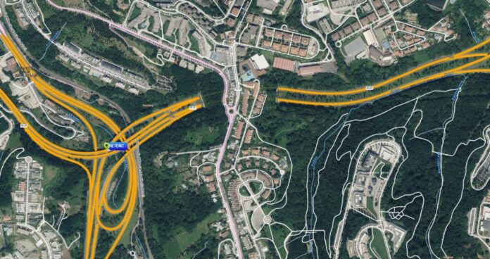 Diversos accidentes de tráfico causan retenciones en varios puntos de Donostia