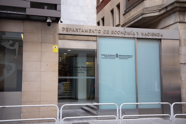 Nafarroak kaudimen ekonomikoa berretsi du, berriro ere Standard and Poor ‘s-en kalifikazio handiena lortu ondoren