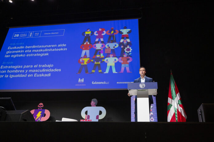 El 22% de los adolescentes varones de Euskadi se alinea con la masculinidad hegemónica tradicional