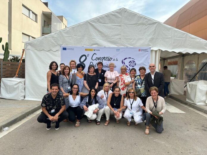 Euskadiko Itsasoko Emakumeen Federazioak itsasertzeko ekintzailetza-proiektuak ezagutu ditu Katalunian