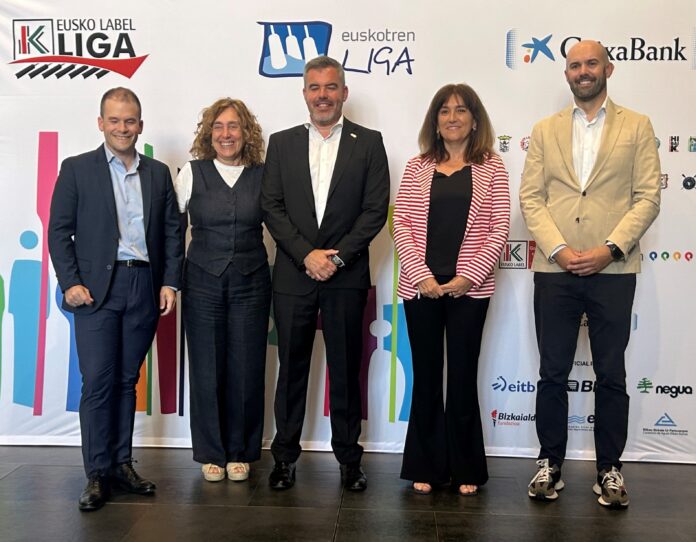 Amaia Barredok nabarmen duenez, “Estropadak sustapen-plataforma bikaina dira kalitate handiko Eusko Label produktuak sustatzeko”