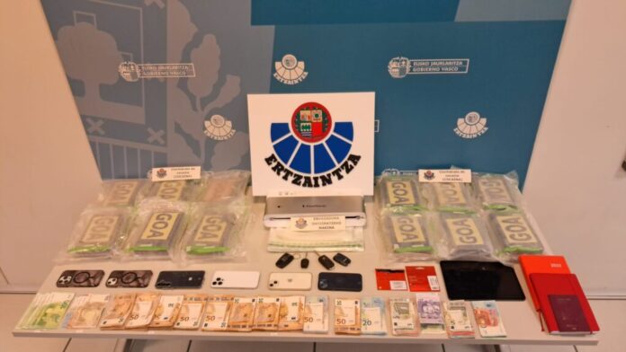 Ingresan en prisión los tres detenidos en el operativo antidrogas de Lezo
