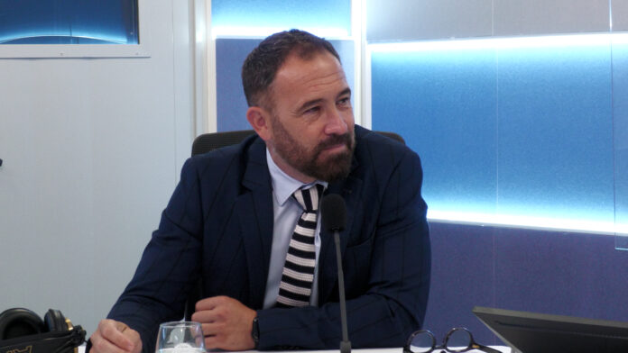 Itxasok eraikuntzaren sektoreari dei egin dio «etxebizitzaren arazoa konpontzeko egiten ari diren erreforma-prozesuan aktiboki parte har dezan»