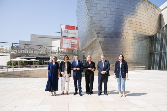 Imanol Pradales Bilboko Guggenheim Museoaren Patronatuaren bileraren buru izan da