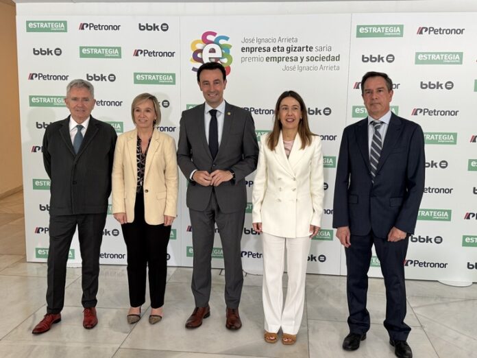 Gizarte erantzukizunaren aldeko apustua egin du Torres Lehendakariordeak, enpresa lehiakorrak eta gizarte bidezkoagoa sustatzeko funtsezko zutabe gisa  