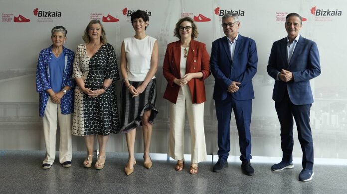 Bizkaiak II. Enplegu Plana aurkeztu du, lan-merkatuaren trantsizio handiei aurre egiteko 100 neurri baino gehiagorekin