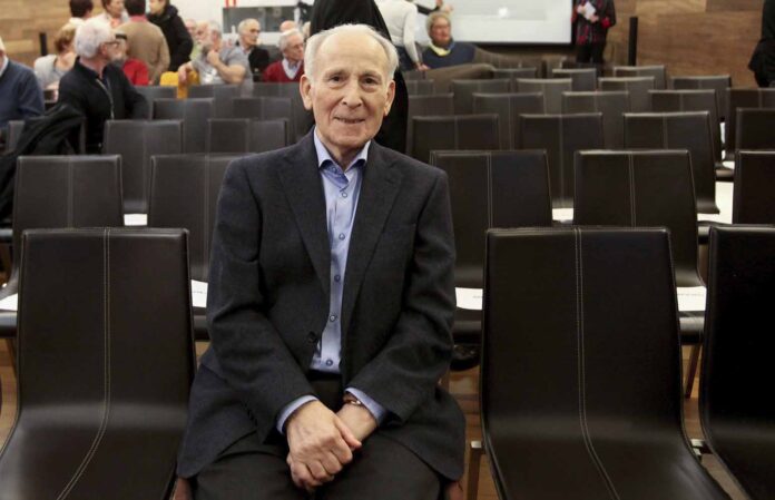 In memoriam: Joxe Azurmendi (1941-2025), Euskal Herriarekin konprometitutako pentsalaria