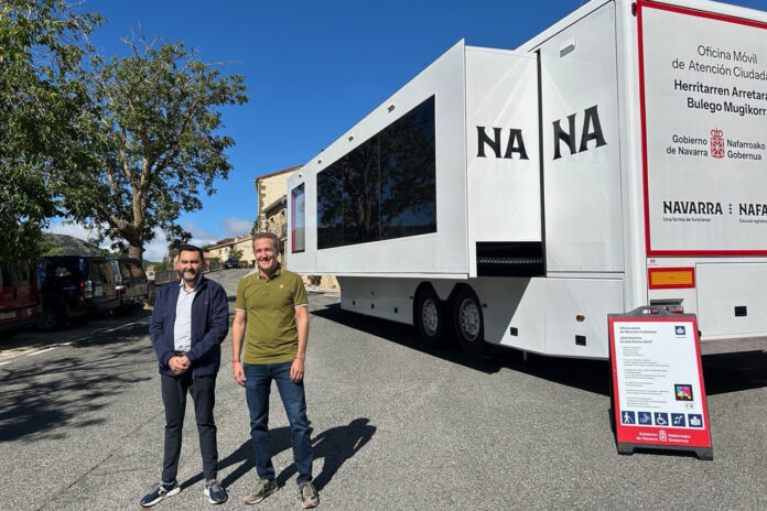 Gobernuak Herritarren Arretarako Bulego Mugikorra hurbiltzen die despopulazioak eragindako udalerriei, lurralde-kohesioa bultzatzeko