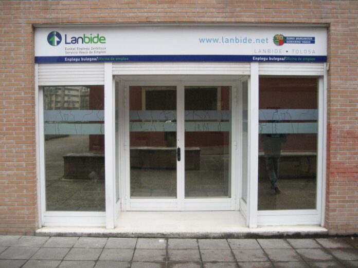 La tasa de paro baja al 7,13 % en Euskadi