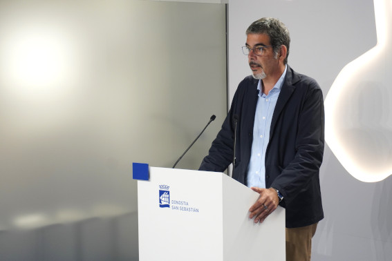 Donostiako Udalak mugikortasun bertikala bultzatuko du bi igogailu berri eraikiz