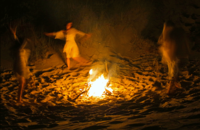 Akelarres, desnudos y talleres de feminismo y sexualidad en las colonias de Sarrea Euskal Udalekua Elkartea