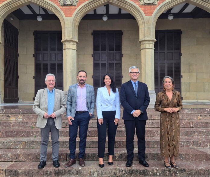 Azahara Domínguez diputatuak genero-hirigintza aldarrikatu du emakumeek tradizioz jasan izan duten gizarte-bazterketari aurre egiteko