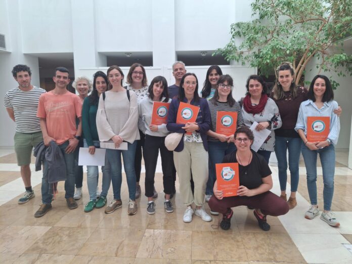 Osasun Eskolak 11 tailer antolatu ditu osasuna, autozaintza eta bizi-kalitatea hobetzeko