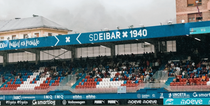 Erosi zure sarrerak igande honetako Eibar-Badalona partidarako