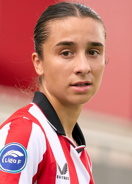 Nerea Benito juega sus primeros minutos como leona