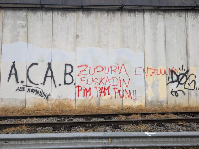 Aparecen nuevas pintadas amenazantes contra Bingen Zupiria, en Zestoa