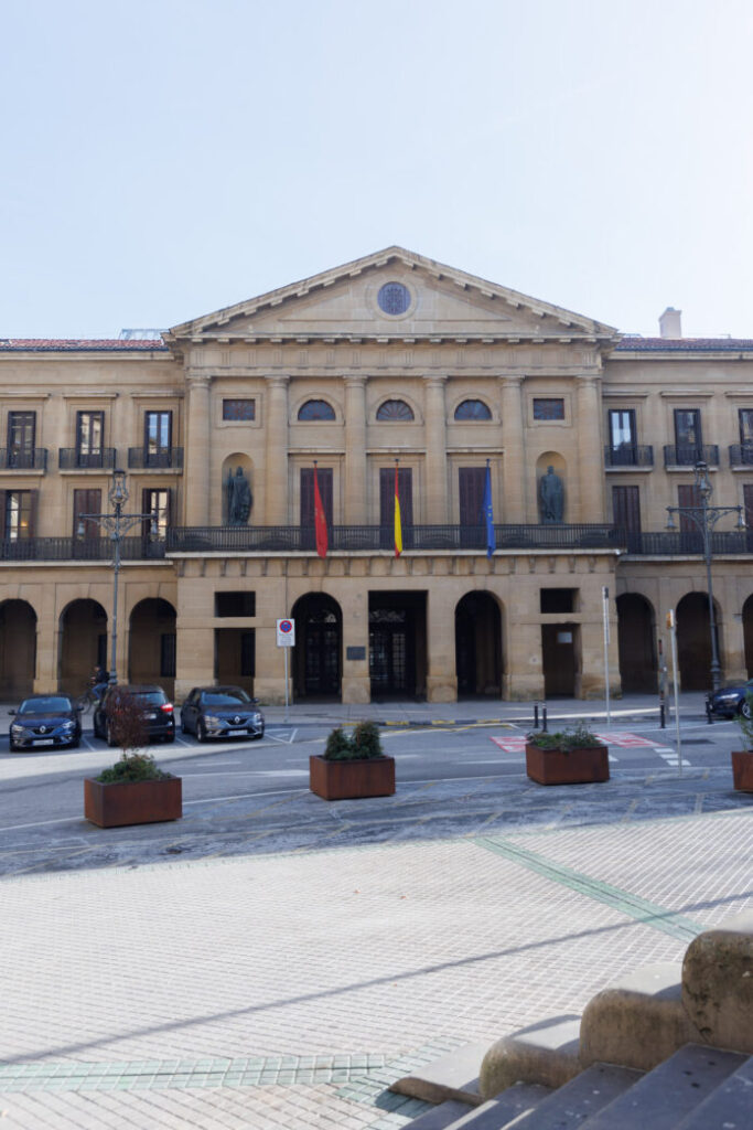 Nafarroako Gobernuak gutxieneko zerbitzuak ezarri ditu urriaren 15eko greba orokorra eta geldialdi partzialak direla eta