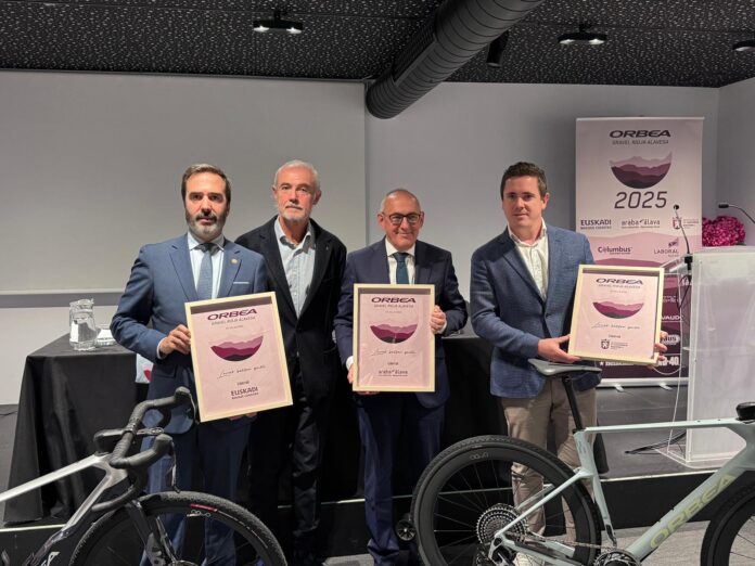 Hurtado sailburua: “Kirola, paisaia eta kultura uztartzen dituen turismo jasangarriaren adibidea da Orbea Gravel Rioja Alavesa”