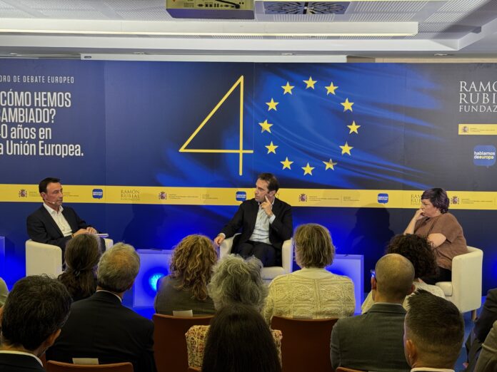 Euskadik Europako agenda ekonomikoaren birdefinizioan duen rola azpimarratu du Torres Lehendakariordeak Carlos Cuerpo ministroarekin egindako foro batean