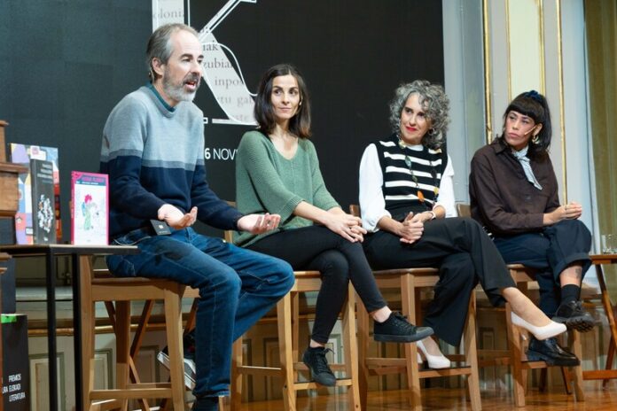 Unai Elorriaga, Karmele Mitxelena eta Maite Rosende jasoko dute Euskadi Literatura Saria 2025