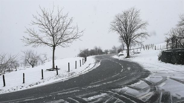 Se mantienen los avisos amarillos por lluvias persistentes y nieve con cotas bajas