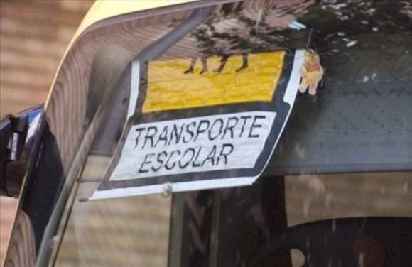 La Ertzaintza refuerza los controles al transporte escolar