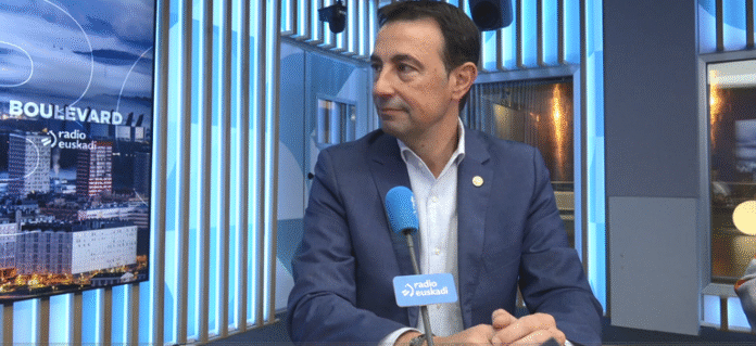 Mikel Torres: “Immigraziorik gabe, Euskadik etorkizun zaila izango du; ez dira arazoa, irtenbidearen parte dira”