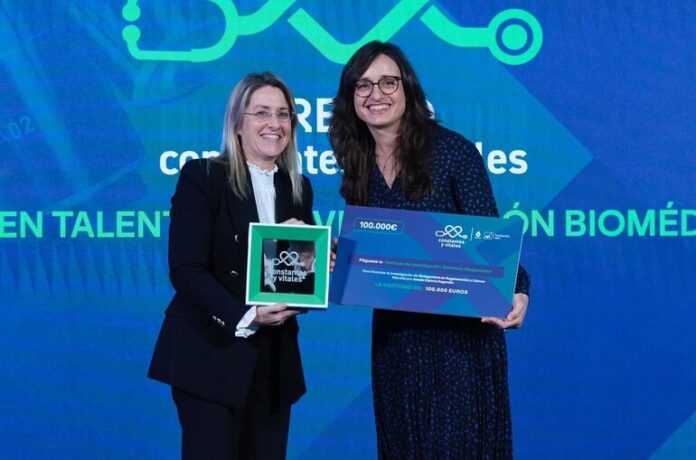 La investigadora de Biogipuzkoa Amaia Cipitria, reconocida con el Premio Constantes y Vitales por su trabajo en cáncer de mama