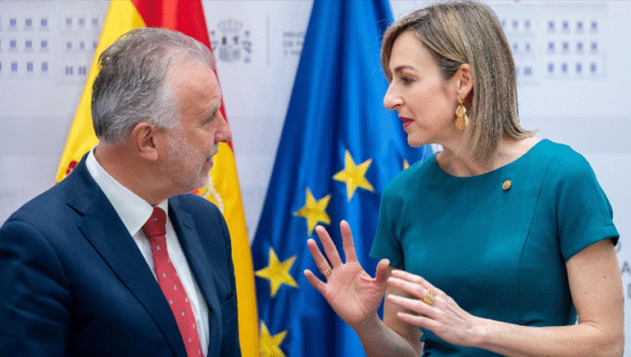 Gobierno vasco y español formalizan el traspaso de cinco competencias