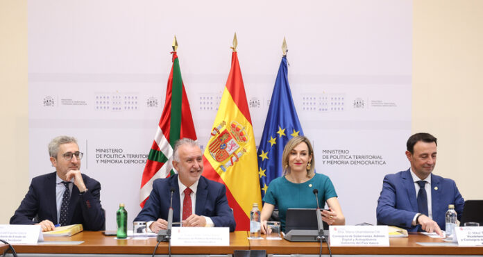 Euskadik autogobernua zabaltzen du bost eskumen berrirekin