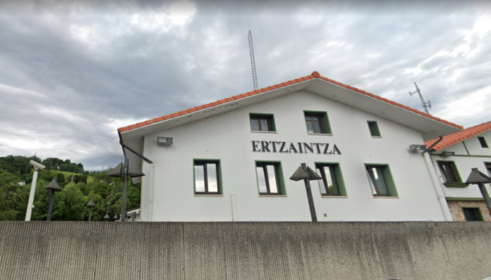 Detenido un hombre de origen magrebí en Beasain tras intentar acuchillar a su vecina