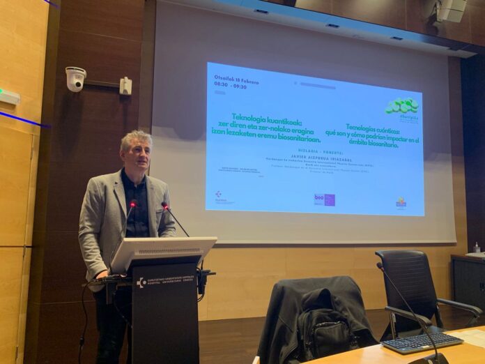 Berripill saioan Javier Aizpuruarekin aztertu dugu teknologia kuantikoek osasunean duten eragina