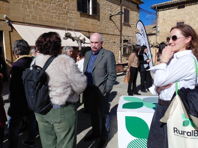 Gazte talde batek osatzen du RuralBizi, Nafarroako landa-sare berria Komunitateko herrietan ekintzailetza dinamizatzeko