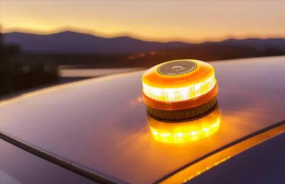 Fin del periodo informativo: sanciones por no usar la baliza V16 en carretera