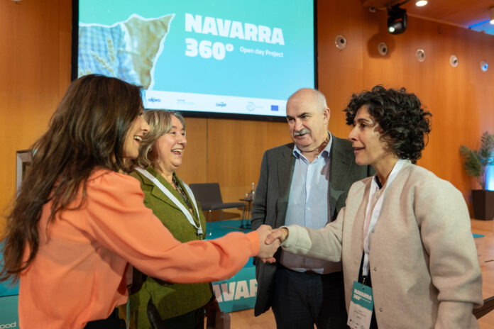 Aierdi kontseilariak nabarmendu du 38 nekazarik parte hartu dutela nekazaritza birsortzaileari buruzko proiektu aitzindari batean