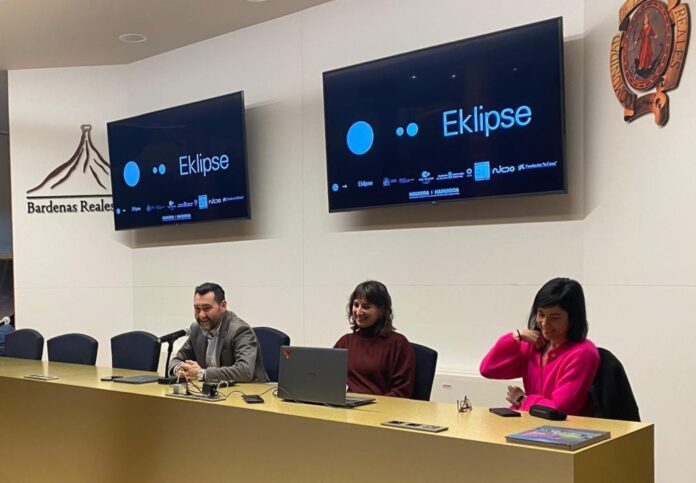 Lurralde Kohesioa Nafarroako toki entitateekin koordinatzen hasi da, aurtengo abuztuaren 12ko eguzki eklipse osoak ekarriko duen antolakuntza erronkari aurre egiteko