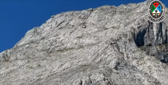 Sábado de rescates en los montes vascos: tres heridos tras sendas caídas en Anboto, Udalatx y Adarra