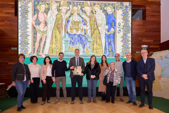 Nafarroako Artxiboak Karlos III.a Noblearen erakusketaren katalogoa aurkeztu du