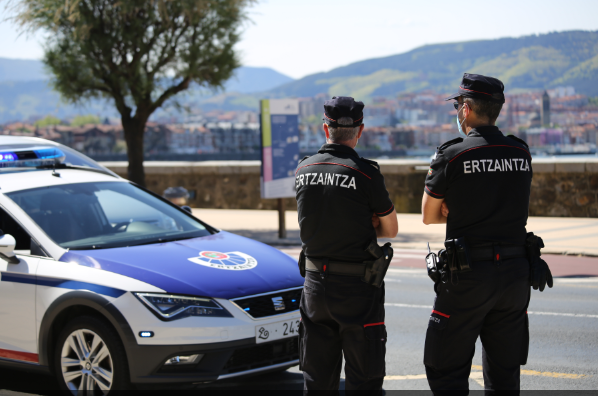 Detenidos en Andoain e Irura dos miembros de un grupo criminal tras un intento de robo en Asteasu