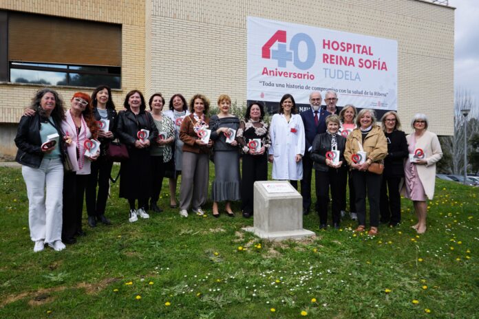 Tuterako Osasun Barrutiak omenaldia egin die 2025ean erretiroa hartu zuten 29 profesionali