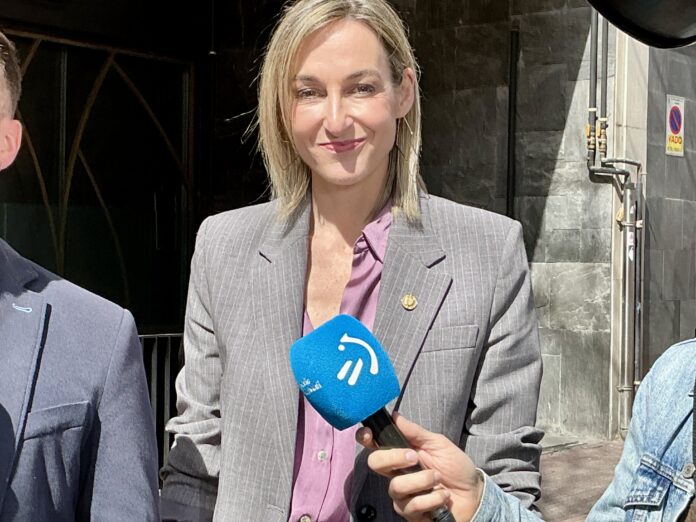 Aireportuko Kudeaketa eta Azpiegituren Aldebiko Azpibatzordea