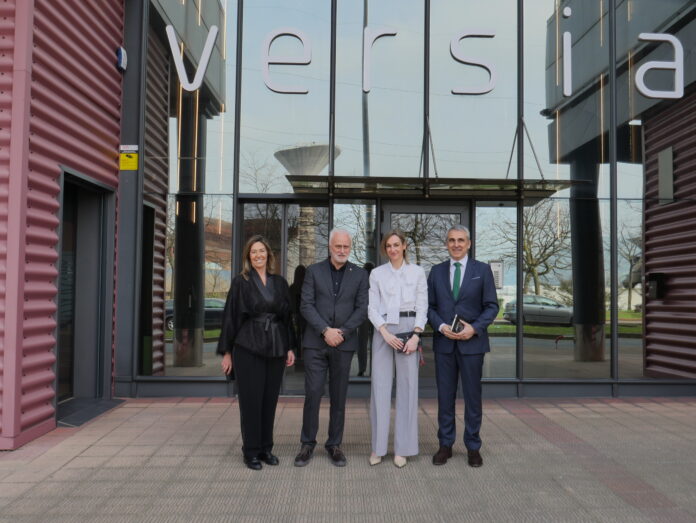 Maria Ubarretxena sailburuak Versiak Euskadiren eraldaketa digitalean duen zeregina nabarmendu du