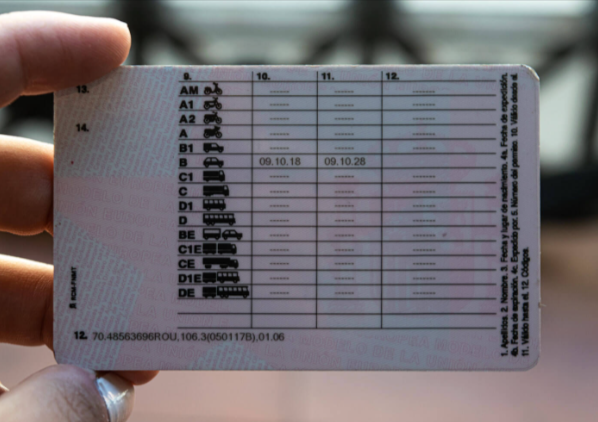 FACUA Euskadi exige a la DGT celeridad ante el colapso en la entrega de carnés de conducir en Gipuzkoa