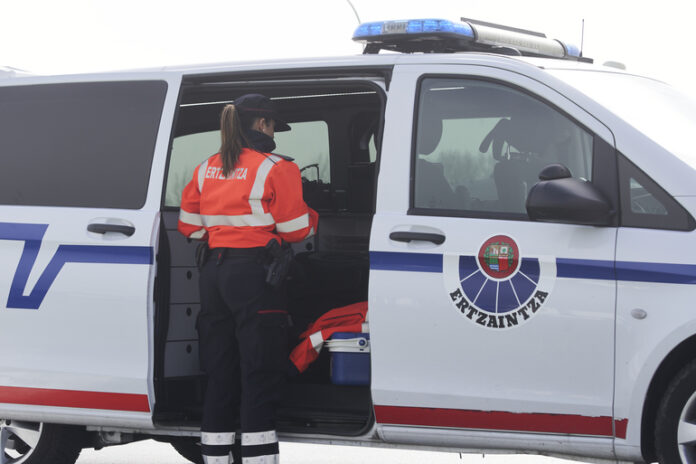Arrestado en Irun tras circular en sentido contrario, huir de la policía y duplicar la tasa de alcoholemia