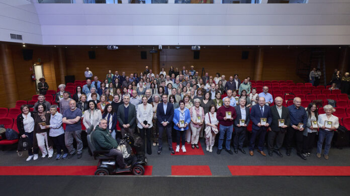 2025ean erretiroa hartutako langile publikoei aitortza egiteko ekitaldia