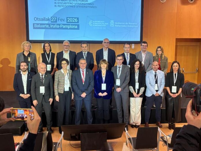 Pérez Iglesias sailburuak Akitania Berria-Euskadi-Nafarroa Euroeskualderen III. Unibertsitate Foroan parte hartu du Iruñean
